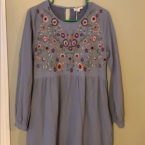 Embroidered long sleeve dress